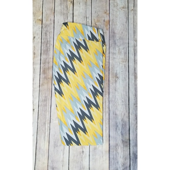 One Size LuLaRoe Leggings - Picture 1 of 2